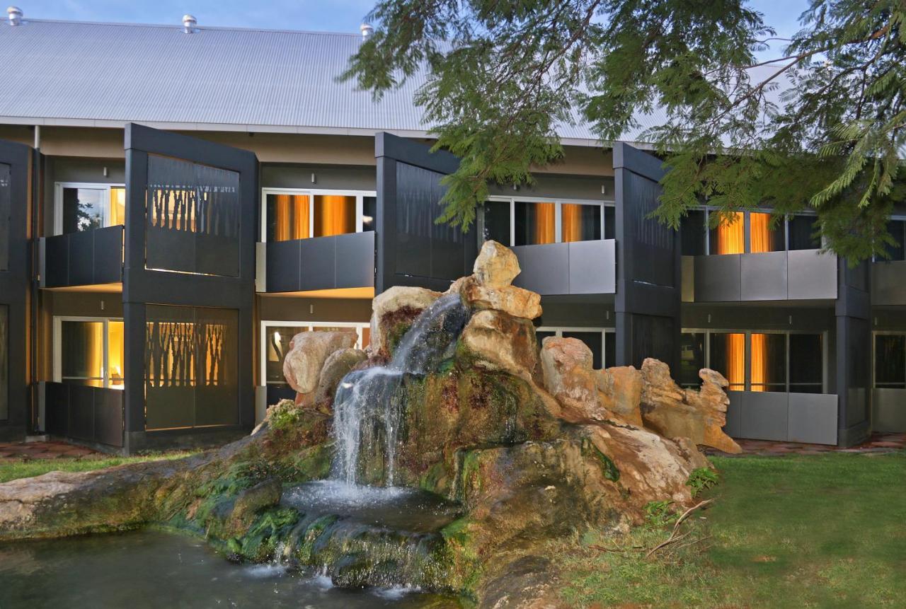 Kupferquelle Resort Tsumeb Bagian luar foto